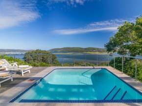 Stunning Villa with pool and views of Knysna